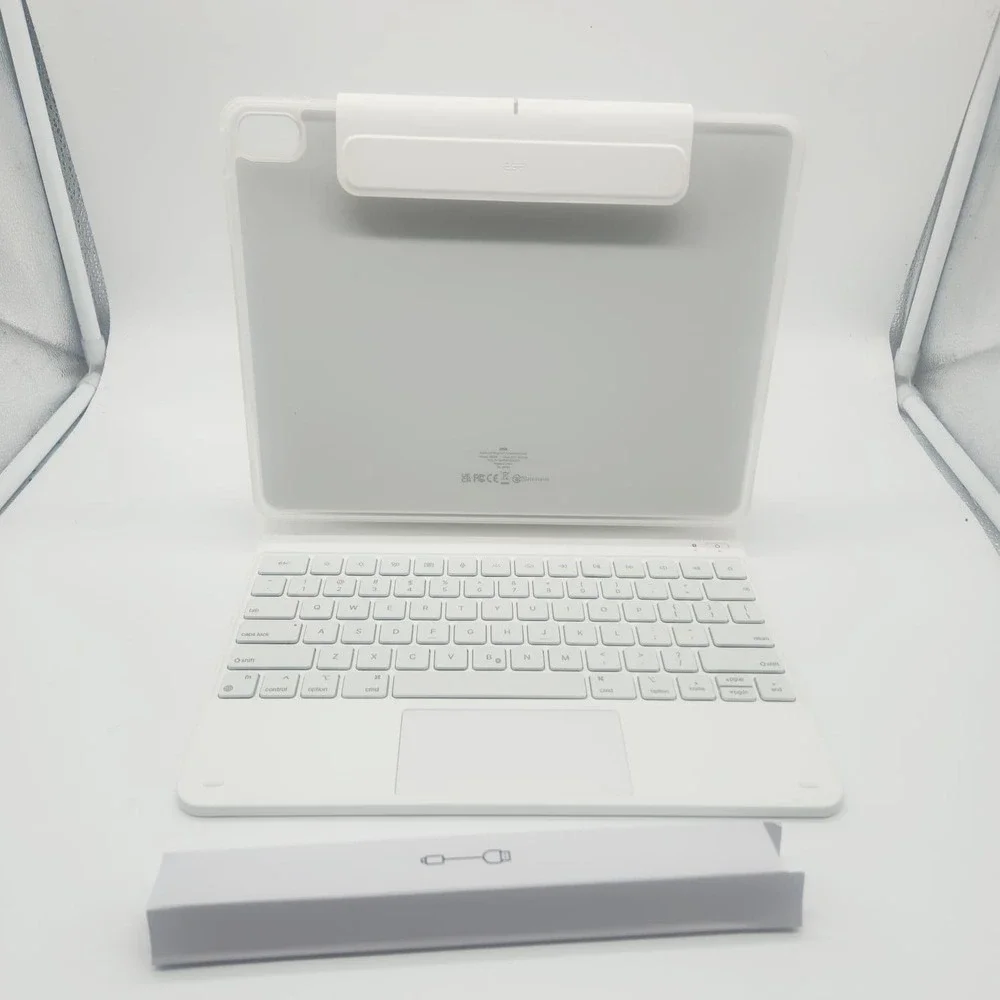 ESR iPad Air 13